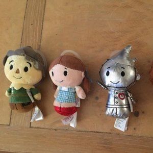 Hallmark Wizard of Oz itty bitty's
